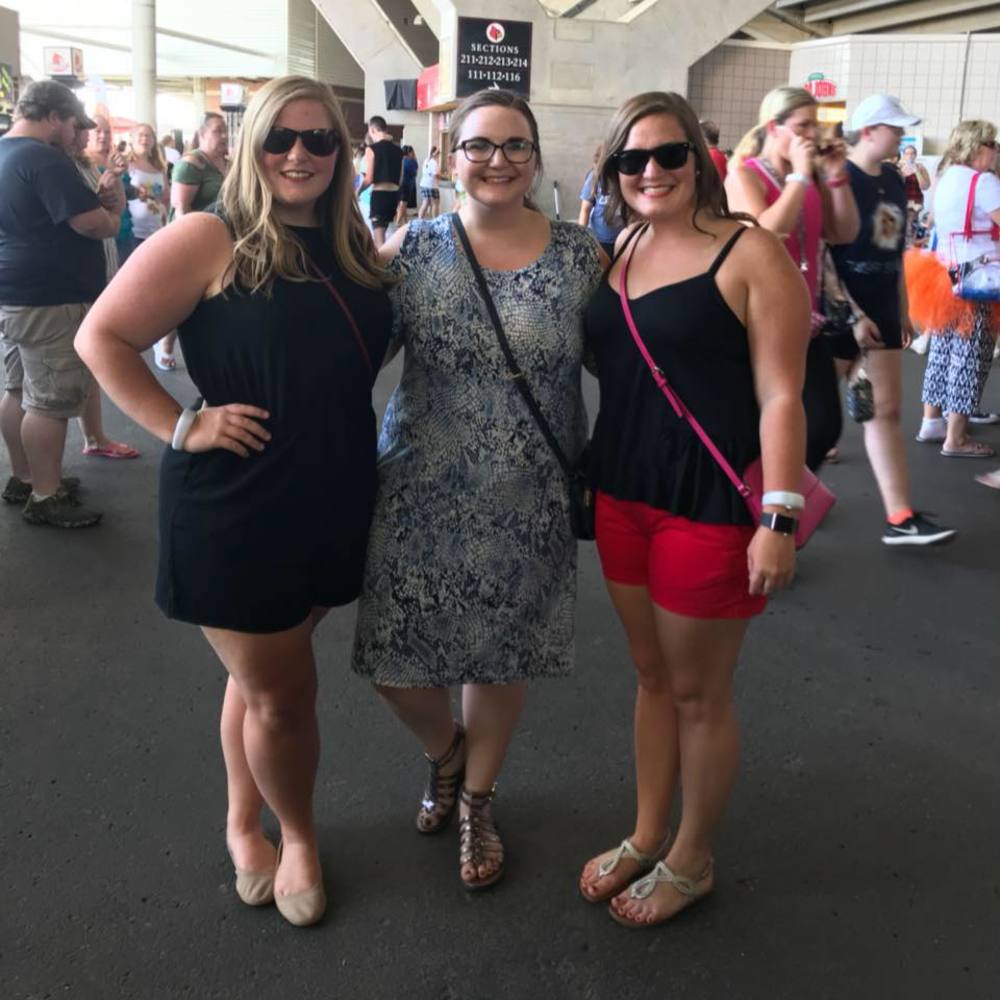 Meet your Posher, Rachel